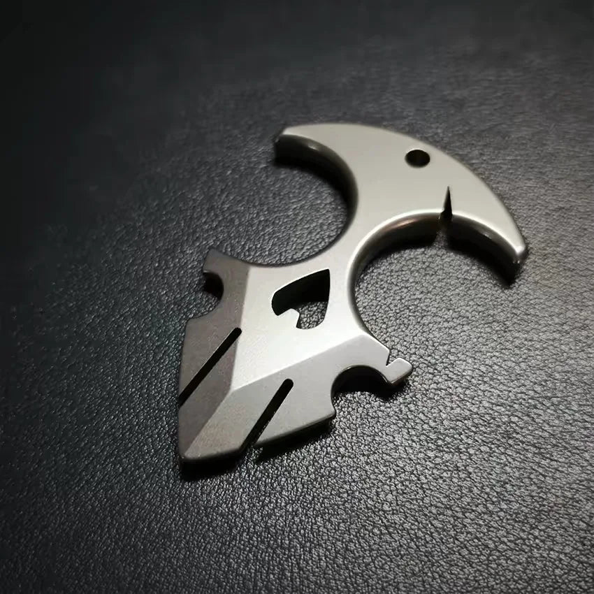 TC4 Titanium Multi Purpose Tool Outdoor Multifuction Keychain Necklace pendant Anti-personal EDC tools for Camping Hiking