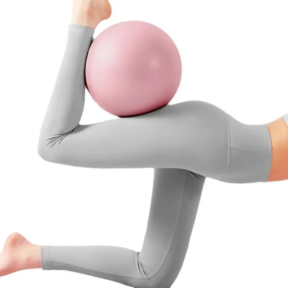 Pilates Equipment PVC Yoga Ball 25cm Anti Burst Pilates Ball Mini Exercise Slip Resistant Yoga Fitness Ball Indoor Training