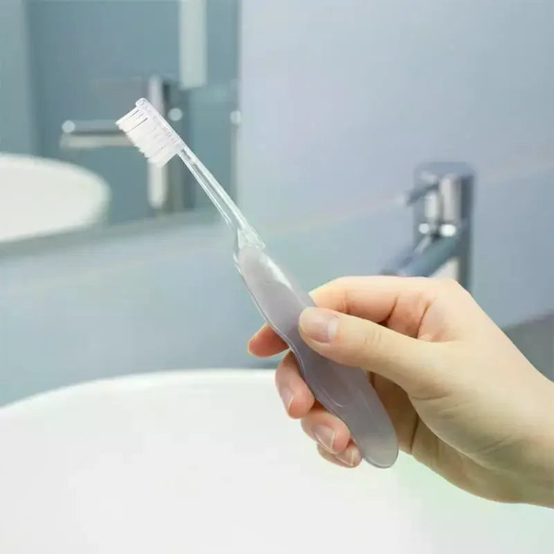 Compact Disposable Toothbrush – Foldable Design with Sanitary Cap for Outdoor Adventures & Business Trips