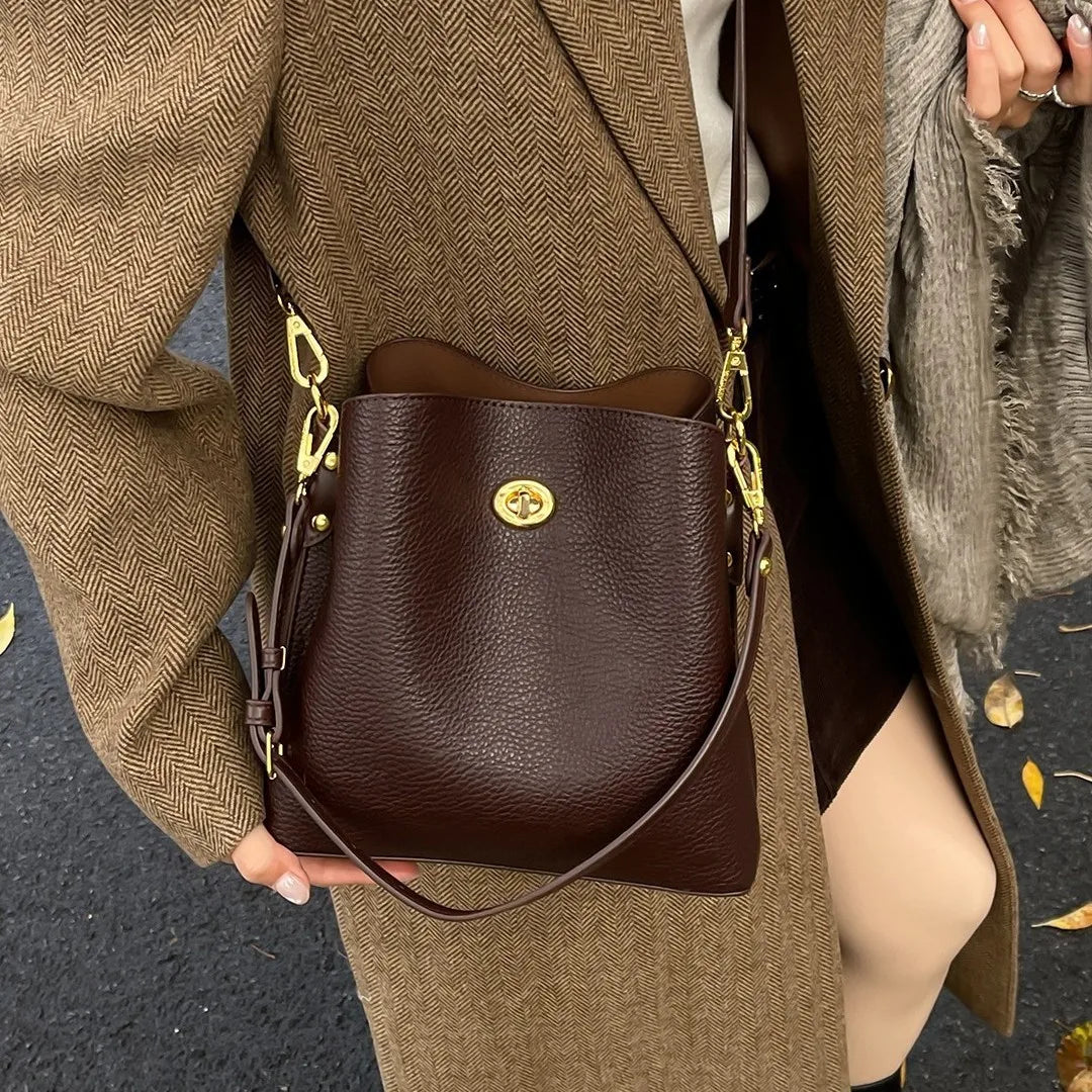 Fashion PU leather Women Handbags Large Capacity Fashion female Bucket Shoulder Bag Elegance ladies messenger bag burgundy totes