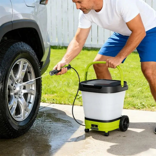 Handheld Wireless Cleaning Device With 12L Collapsible Water owner And Changeable Nozzle Set For Vehicle Outdoor Care X37F
