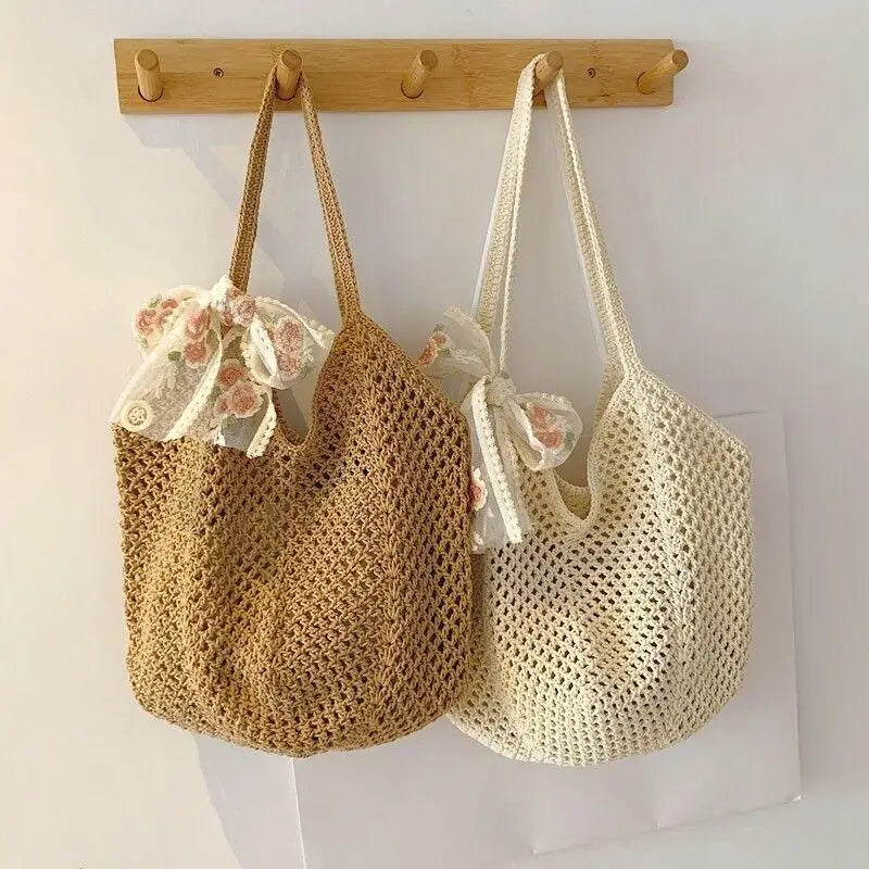 Woven Large Capacity Women's Shoulder Bag Handmade Perfect for Beach Adventures and Daily Essentials