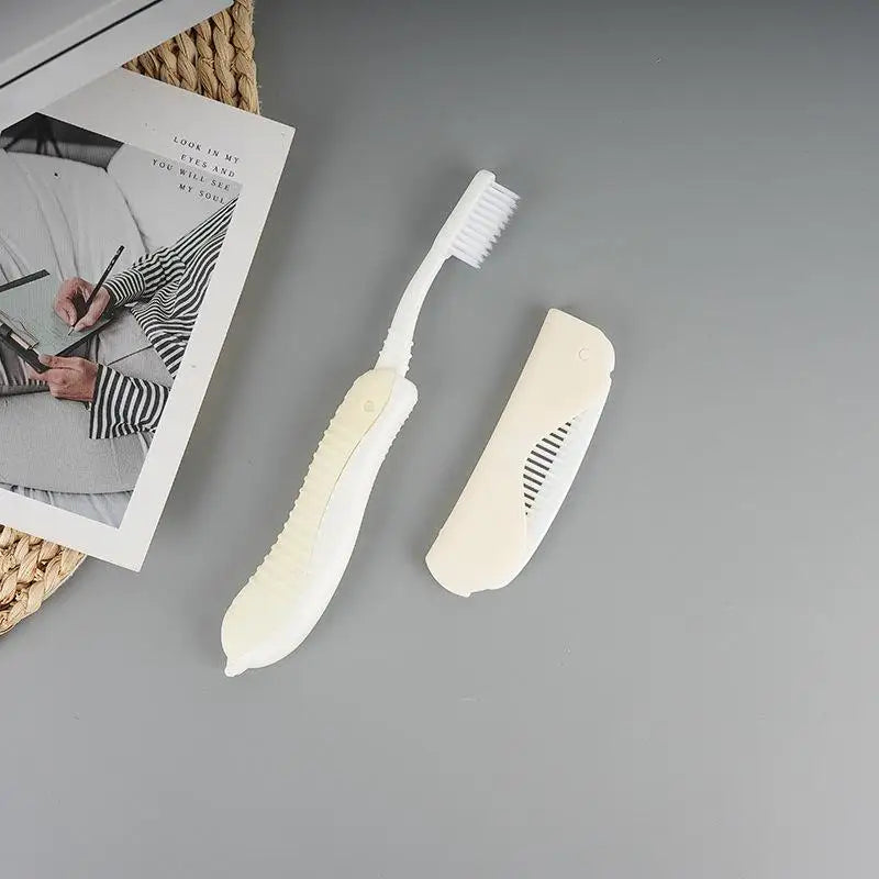 Compact Disposable Toothbrush – Foldable Design with Sanitary Cap for Outdoor Adventures & Business Trips