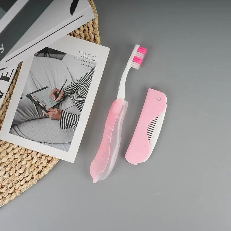 Compact Disposable Toothbrush – Foldable Design with Sanitary Cap for Outdoor Adventures & Business Trips