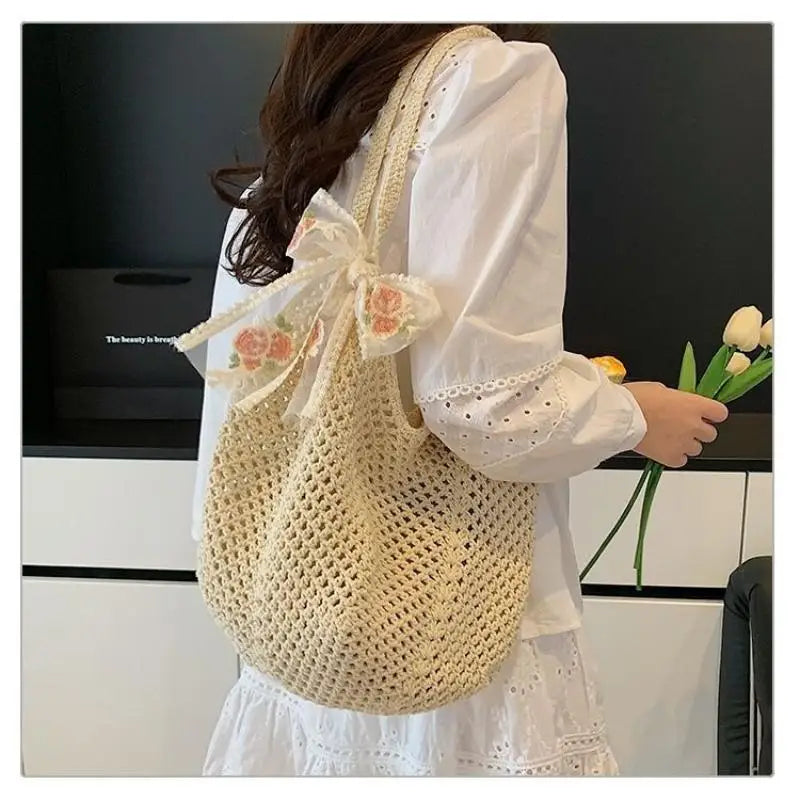 Woven Large Capacity Women's Shoulder Bag Handmade Perfect for Beach Adventures and Daily Essentials